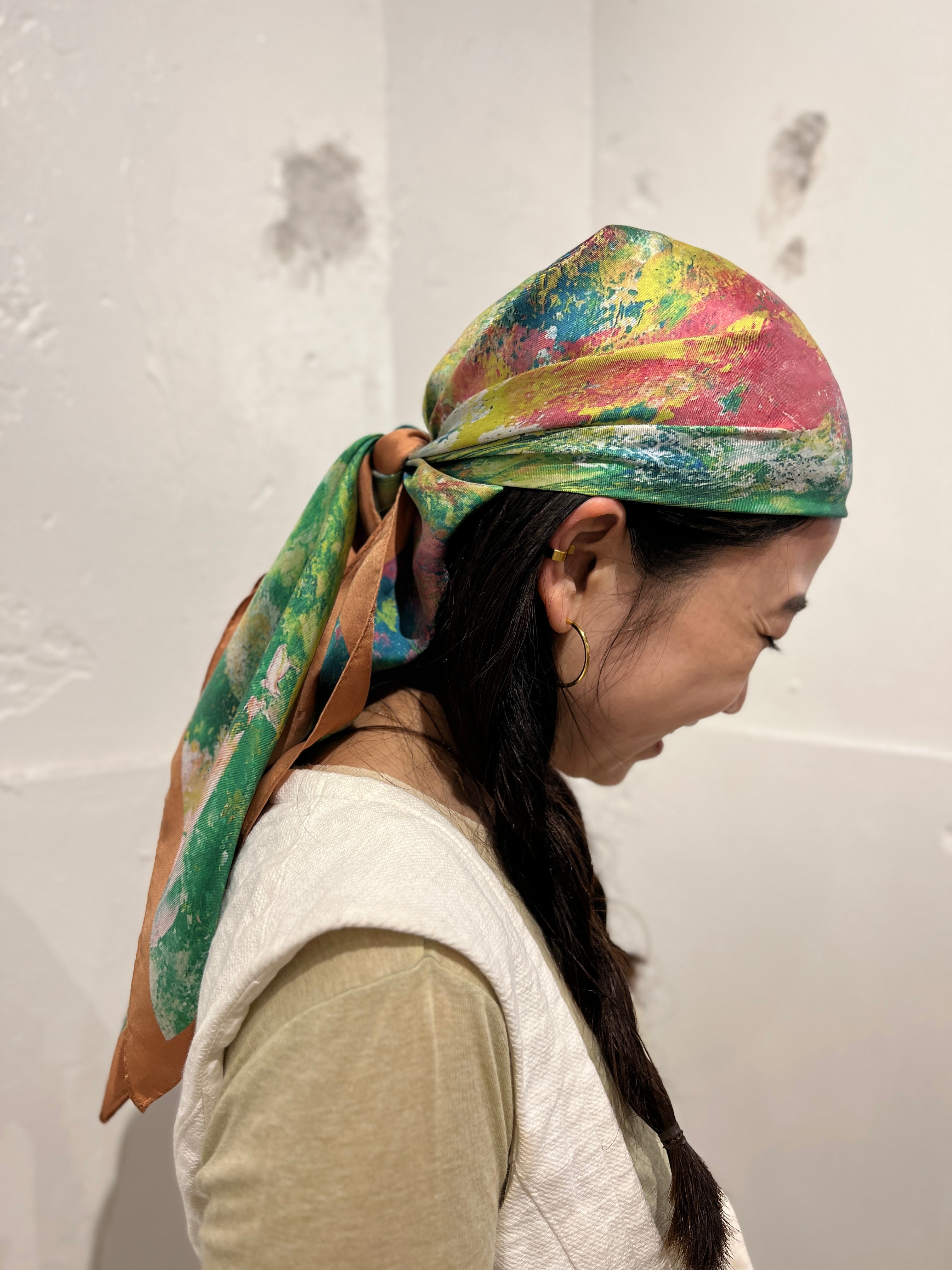 Scarves - HERALBONY Global