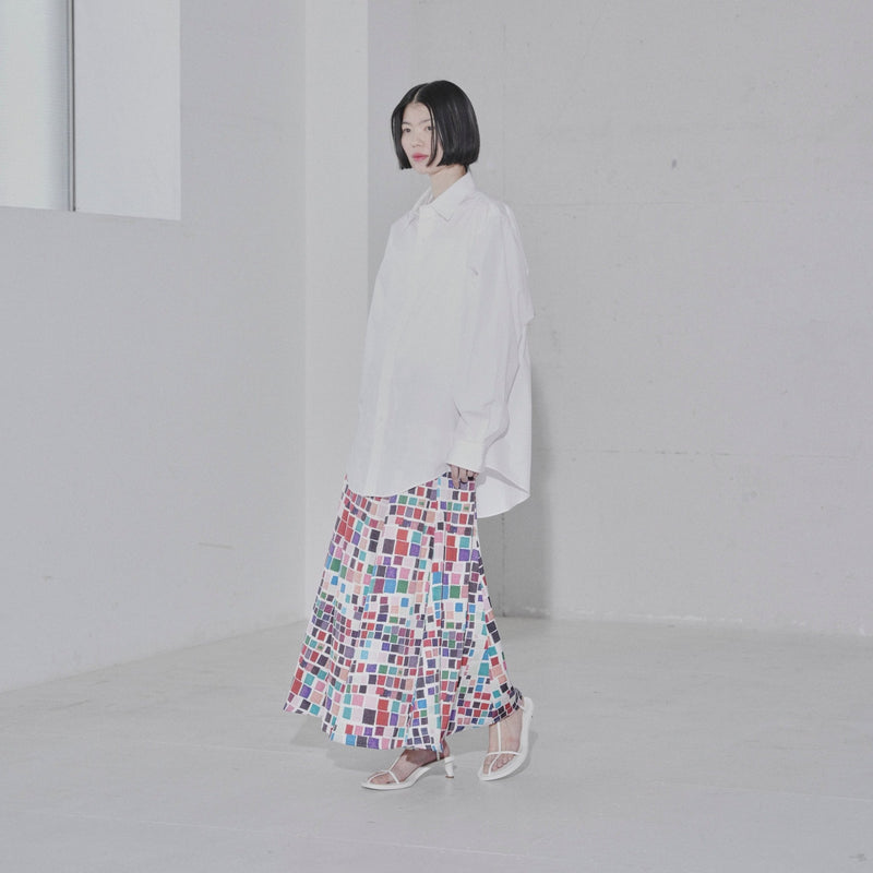 ￥サテンスカート　「（無題）」Sanae Sasaki