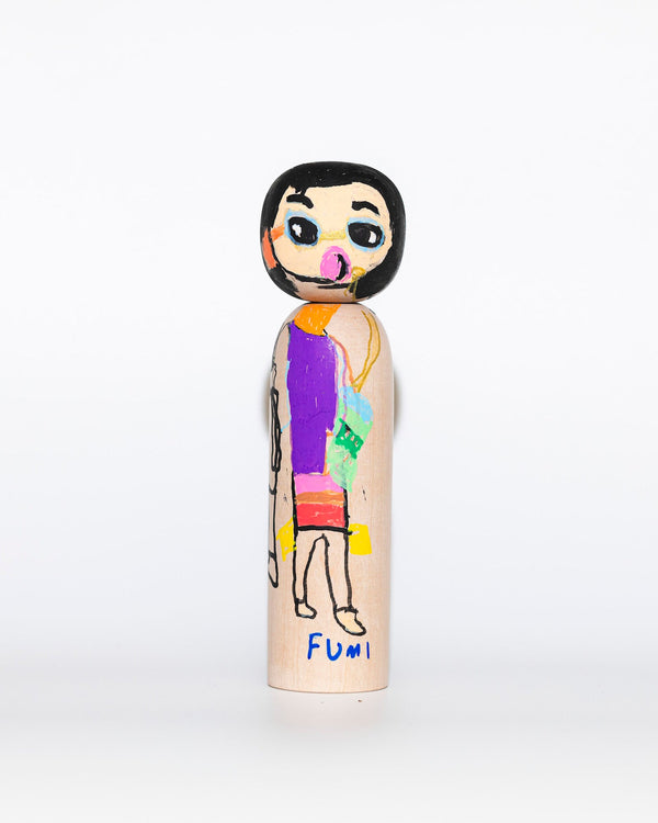 ￥「コッペパンを食べる私」立体作品Fumi Takada